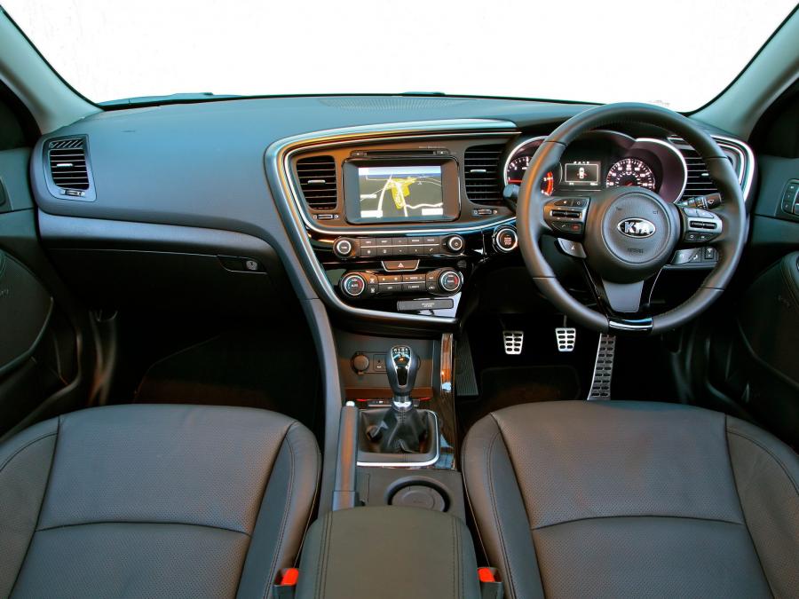  Kia Optima EcoDynamics 2014 года  (UK) (фото 10 из 22)